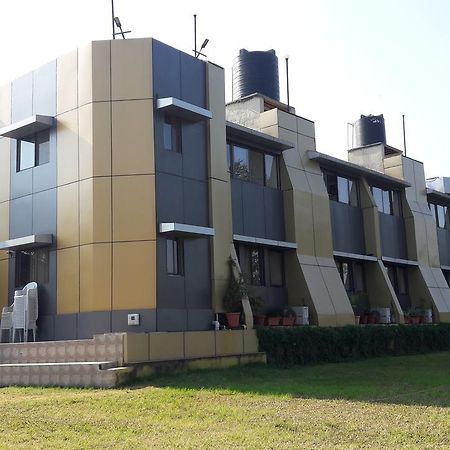 Savshanti Lake Resort Saputara Luaran gambar