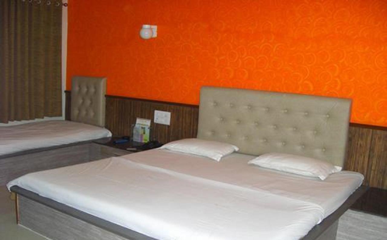 Savshanti Lake Resort Saputara Luaran gambar