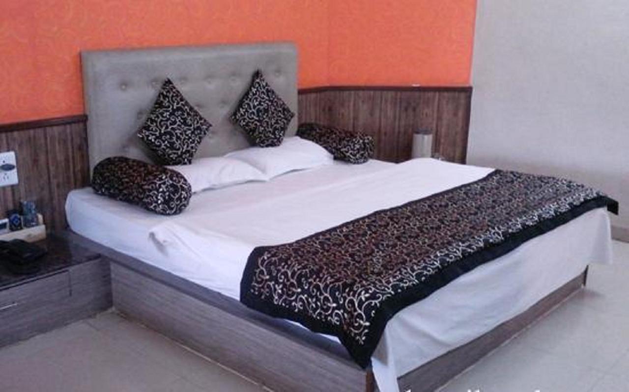 Savshanti Lake Resort Saputara Luaran gambar